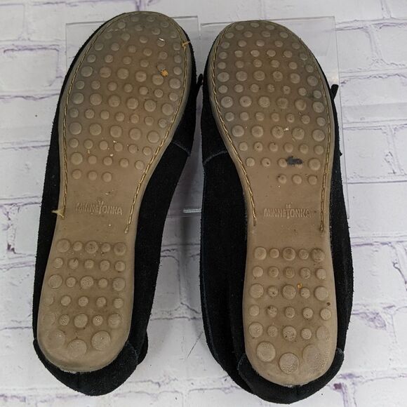 Minnetonka Kilty Moc Suede Loafers - Picture 6 of 7